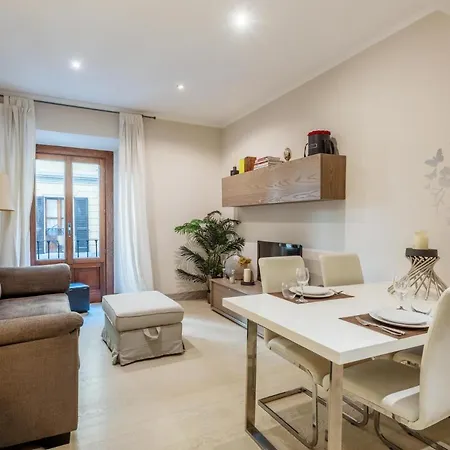 Gemma Preziosa Tra Il Castello Sforzesco Ed Il Duomo Di By Easylife Appartement Milaan