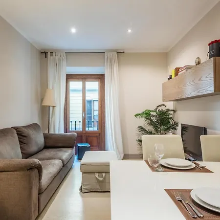Gemma Preziosa Tra Il Castello Sforzesco Ed Il Duomo Di By Easylife Apartament *